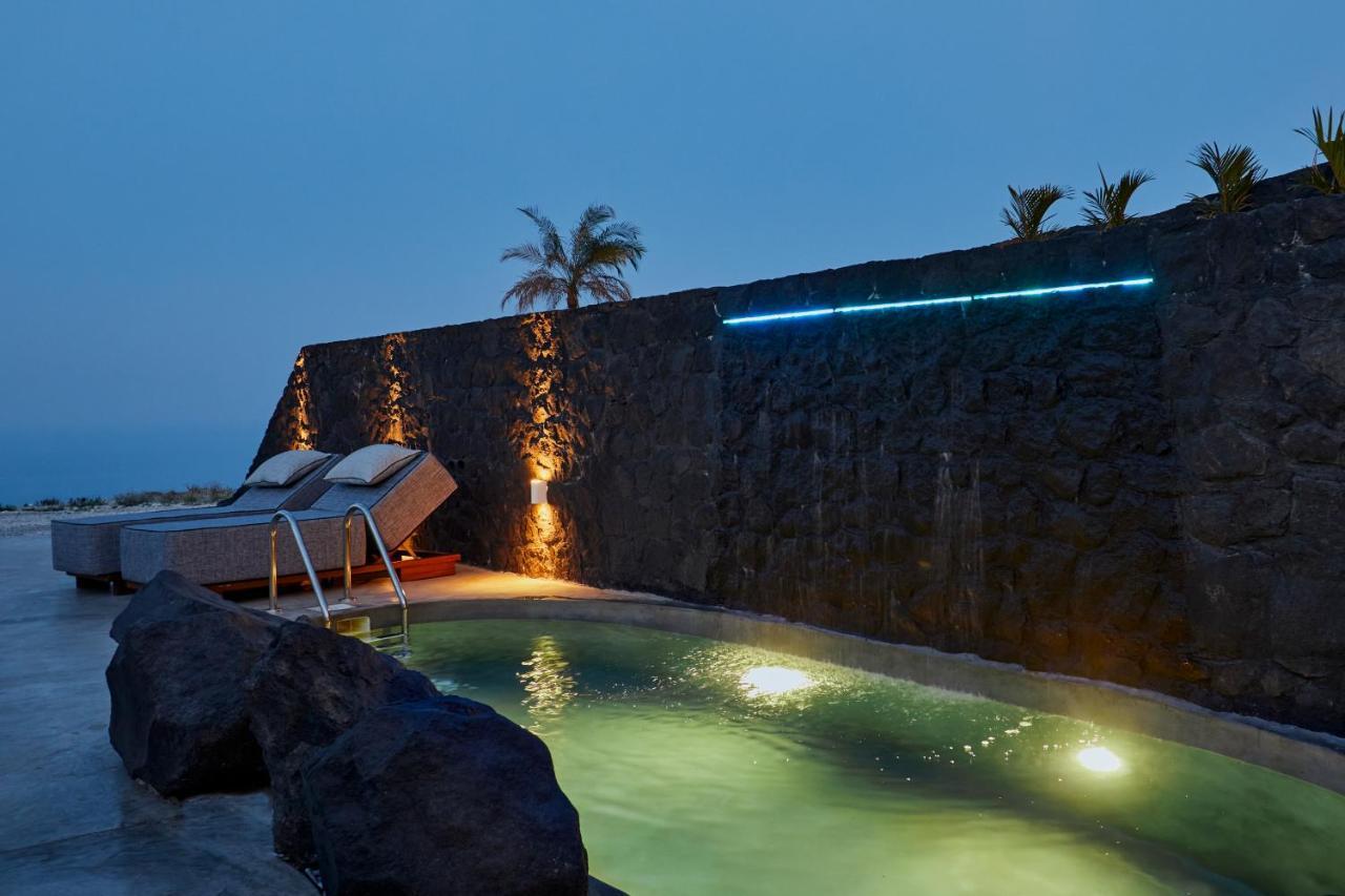 Theano Cave Suites & Villas Imerovígli Buitenkant foto