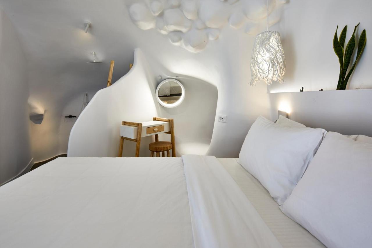 Theano Cave Suites & Villas Imerovígli Buitenkant foto