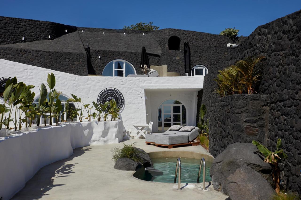 Theano Cave Suites & Villas Imerovígli Buitenkant foto