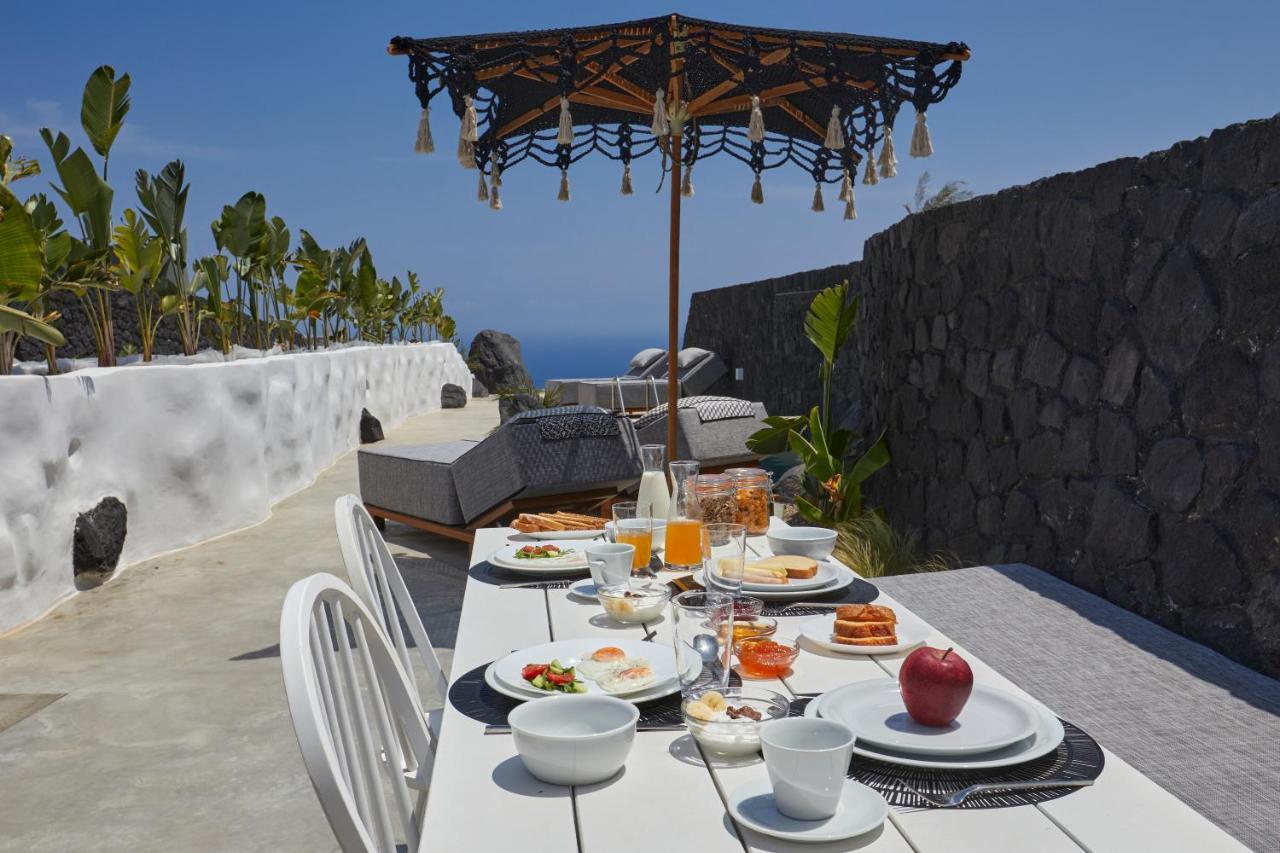 Theano Cave Suites & Villas Imerovígli Buitenkant foto